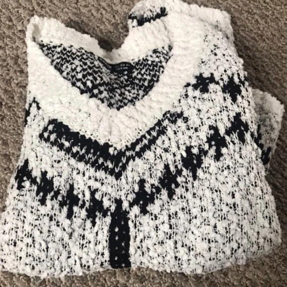 Beautiful woman sweater - Picture 6 of 7